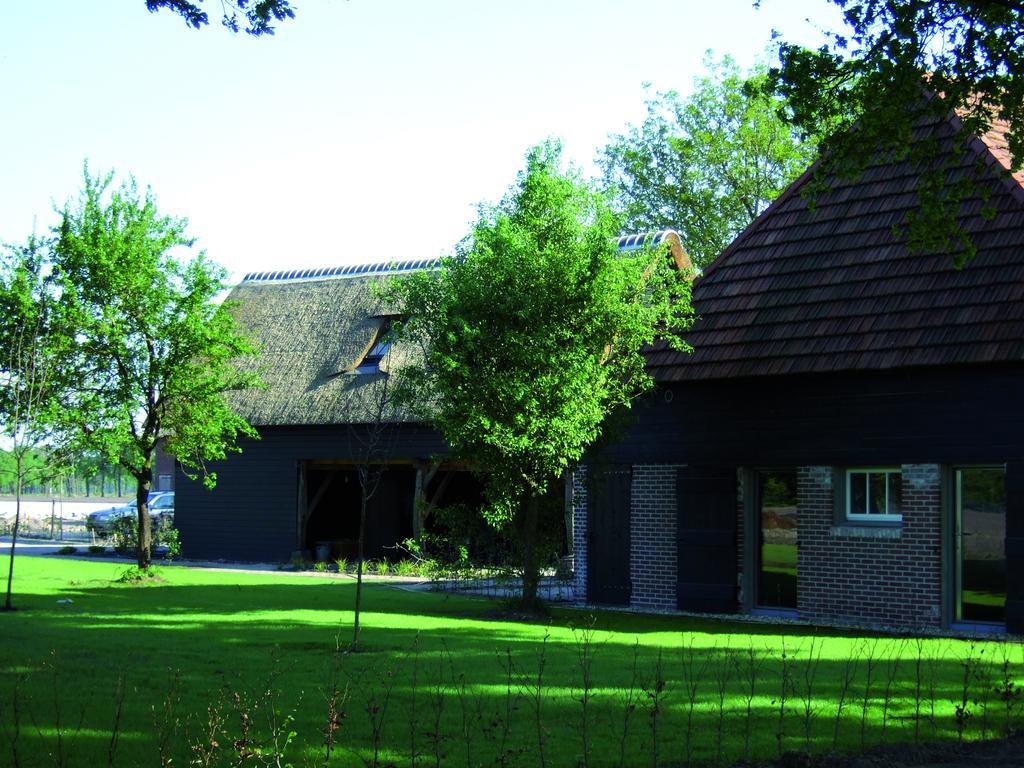 Bed & Breakfast Erfgoed & Logies Den Heijkant 3*