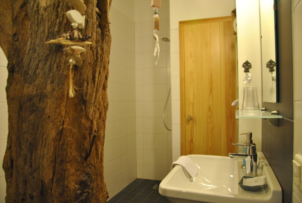 Erfgoed & Logies Den Heijkant Bed & Breakfast 3*