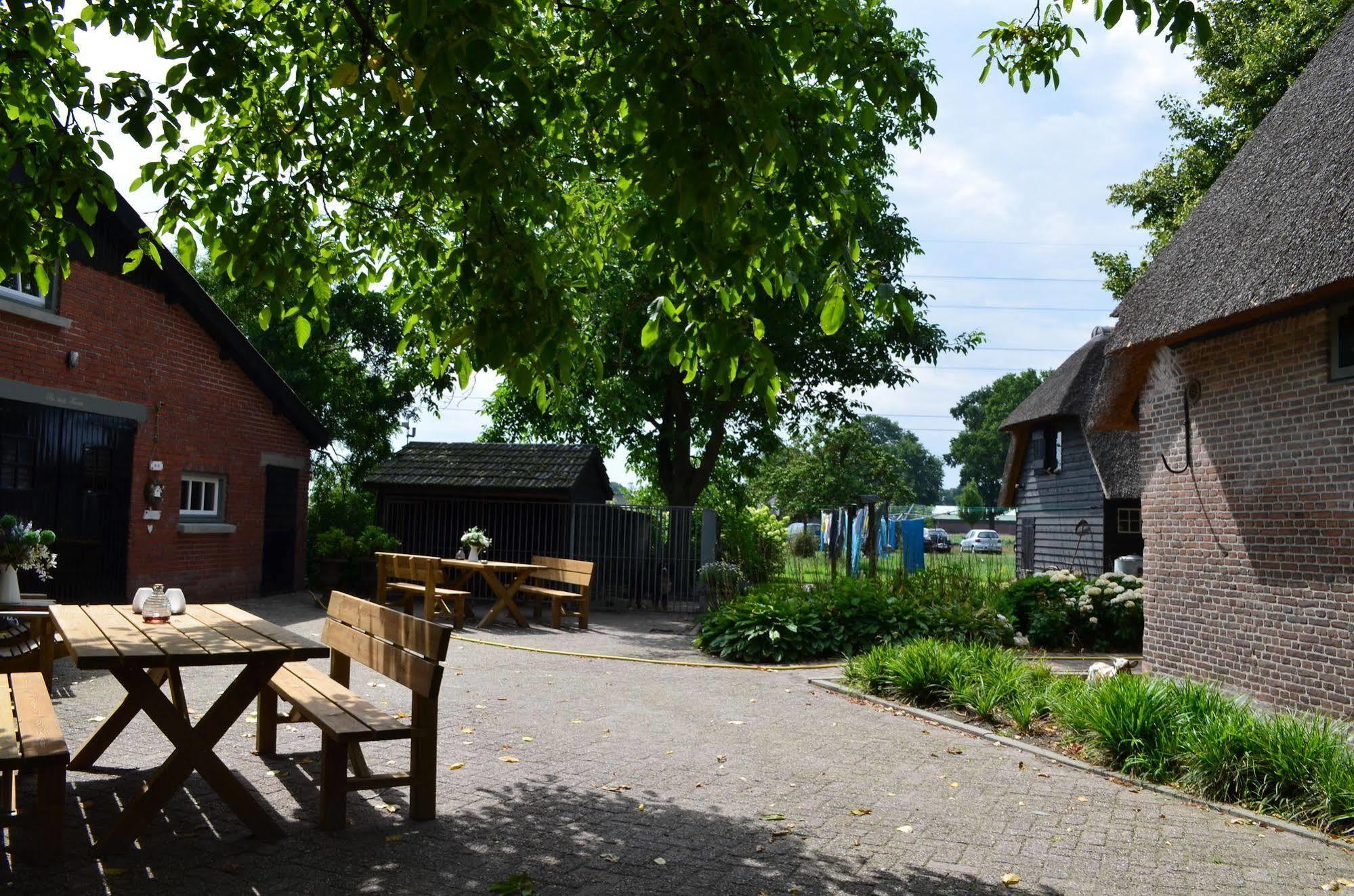 Erfgoed & Logies Den Heijkant Bed & Breakfast 3*